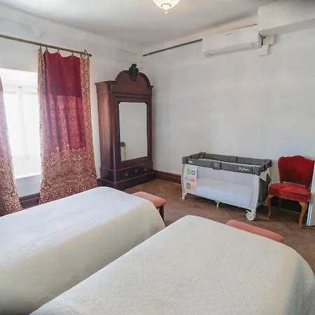 La Casa Del Medico