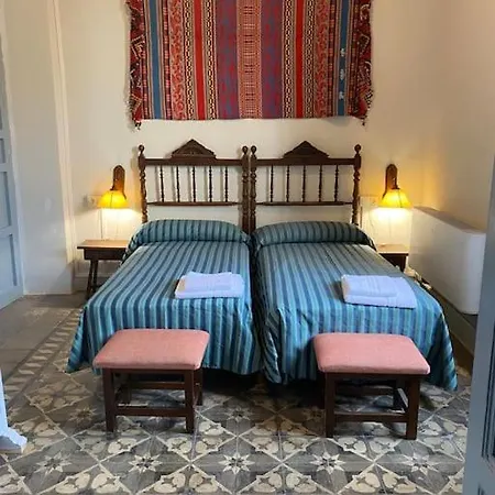 La Casa Del Medico Dalias